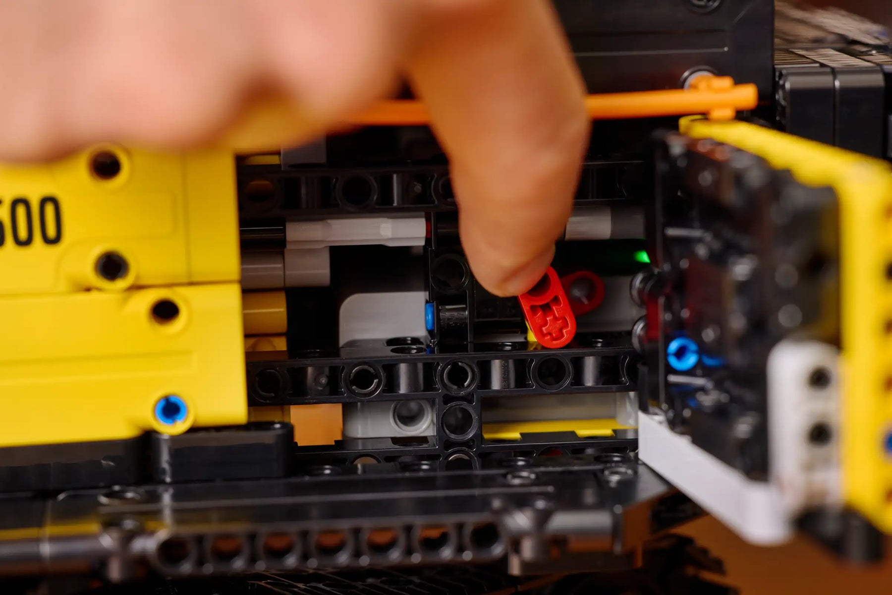 Lego Technic 42215 Volvo EC500 Hybrid Kaivukone