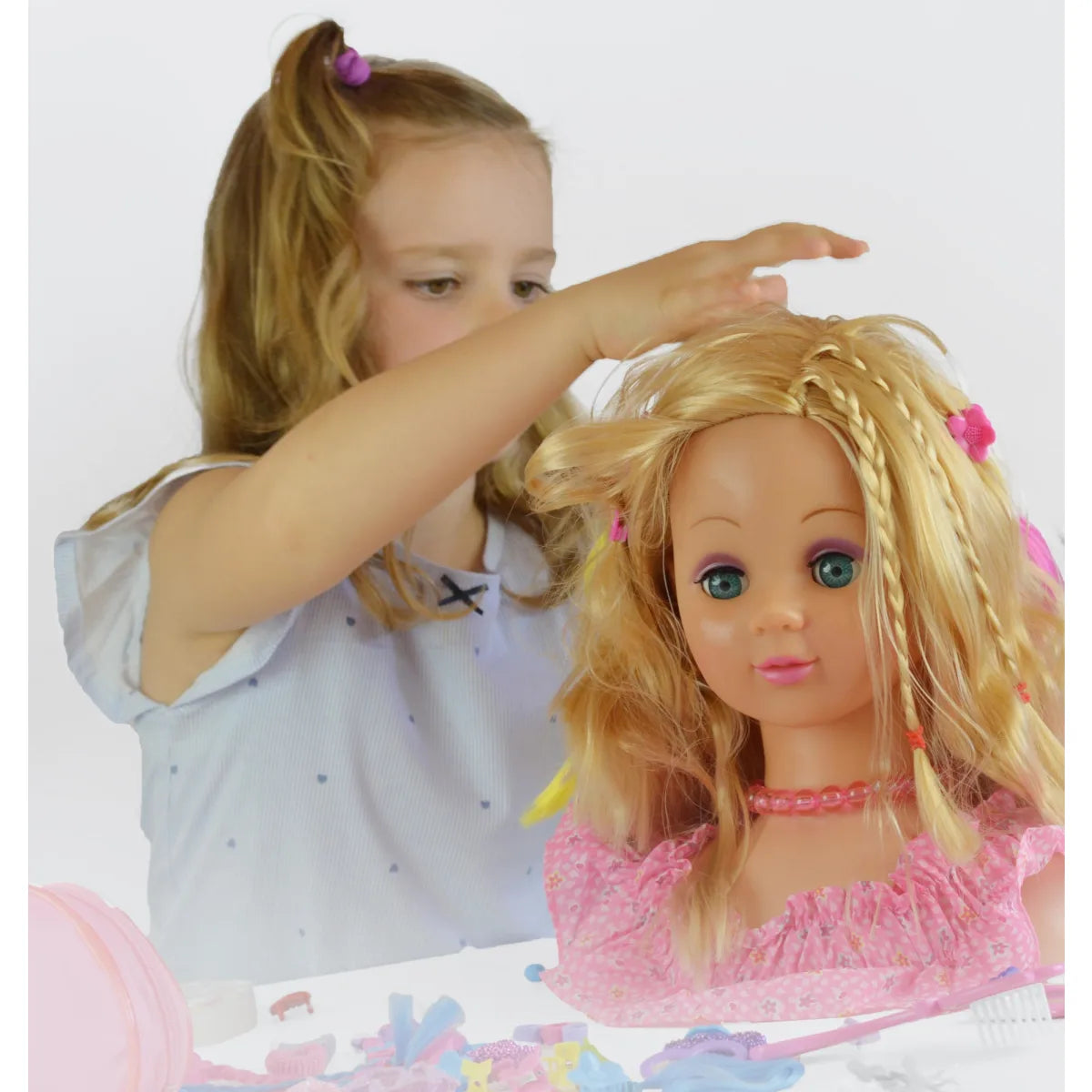 Happy Friend Meikki- ja Kampauspää Vaaleat Hiukset