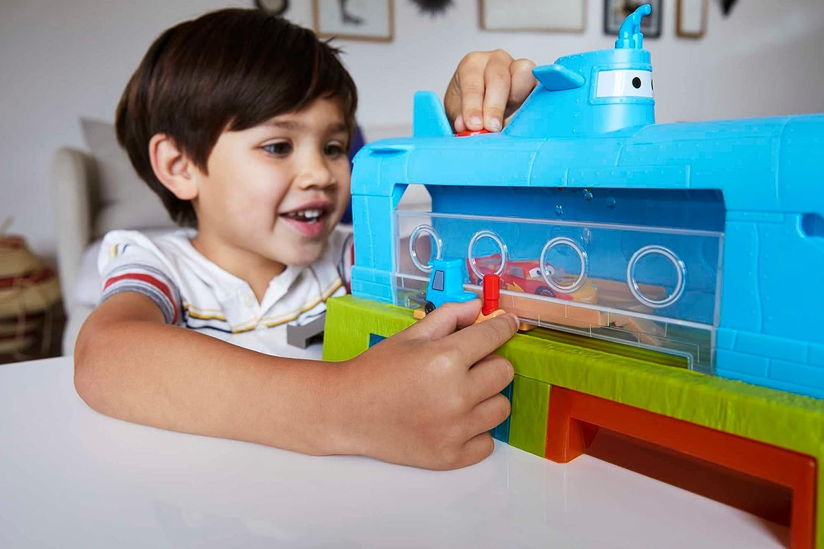 Cars On The Road Color Change Autopesula Leikkisetti