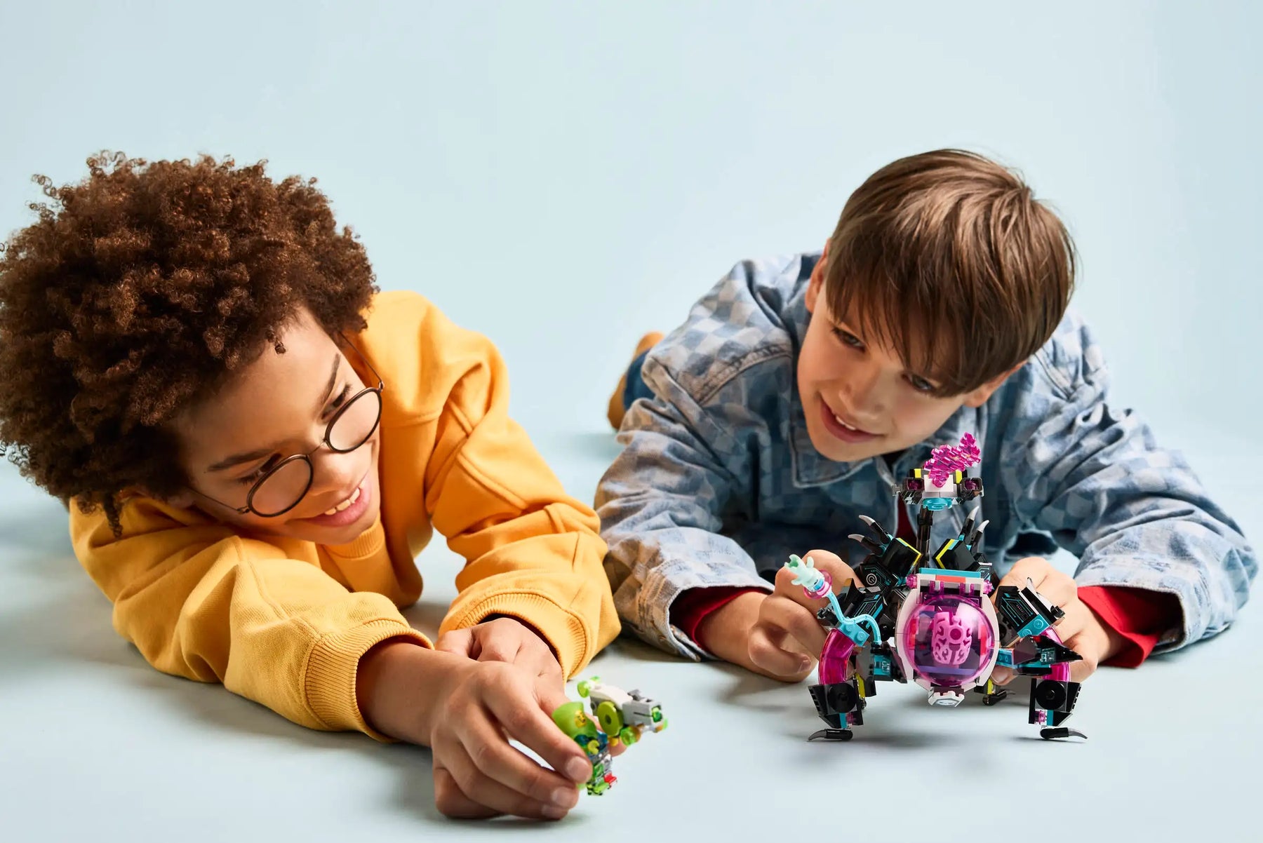 LEGO Dreamzzz 71495 Mateo Vastaan Kyberälykkörobotti