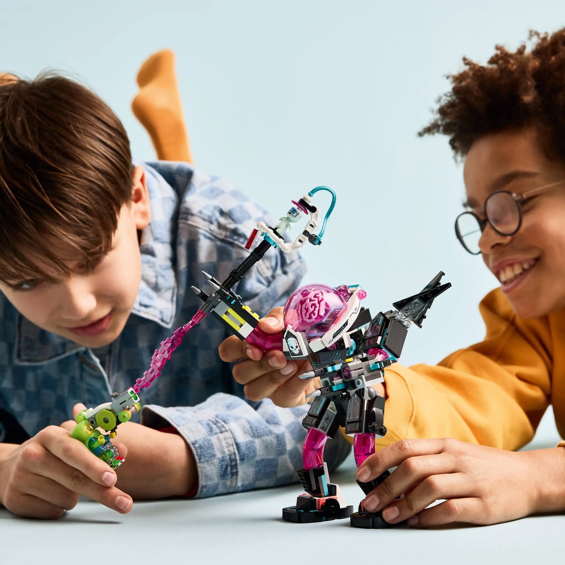 LEGO Dreamzzz 71495 Mateo Vastaan Kyberälykkörobotti