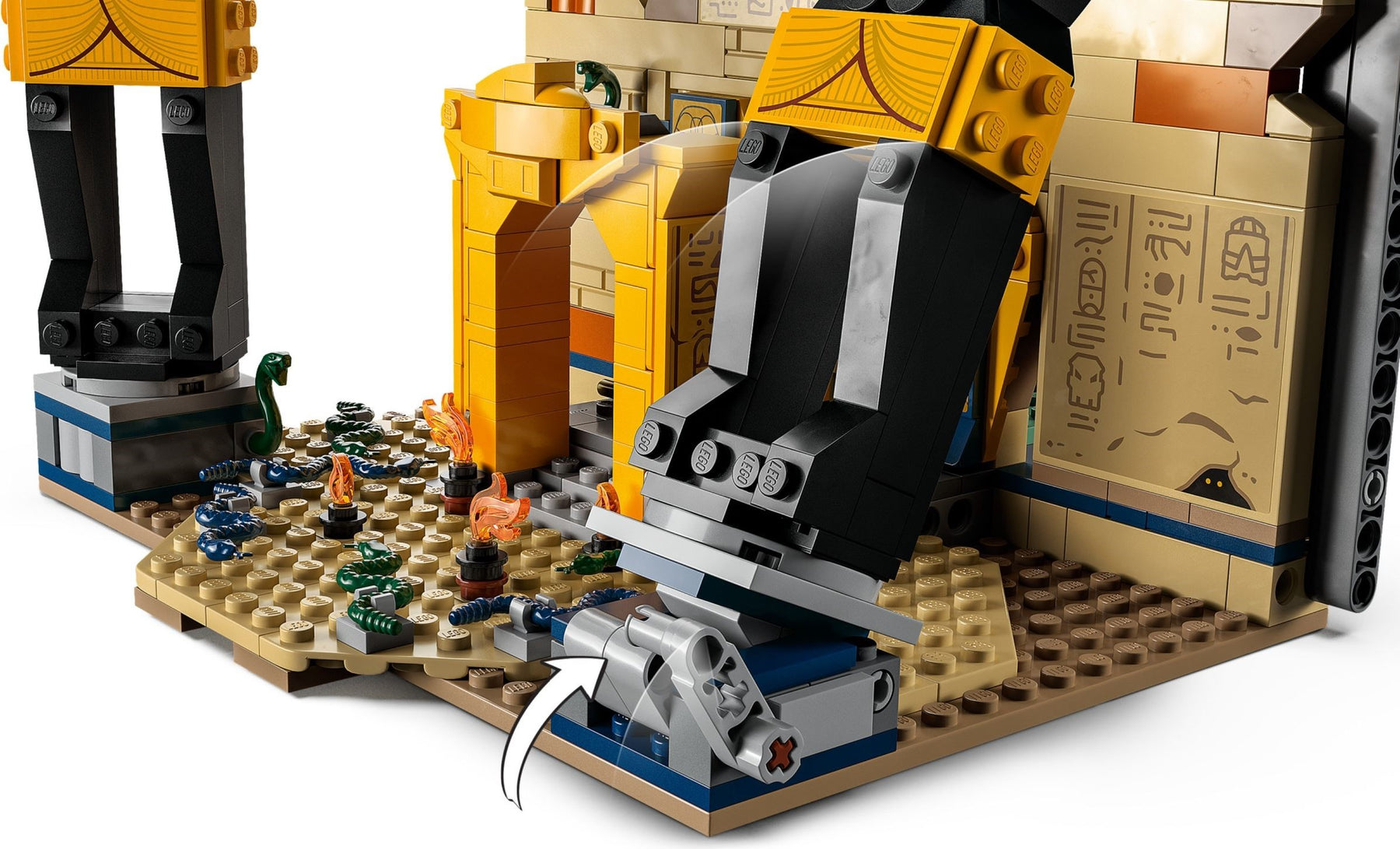 LEGO Indiana Jones 77013 Pako Kadonneesta Haudasta