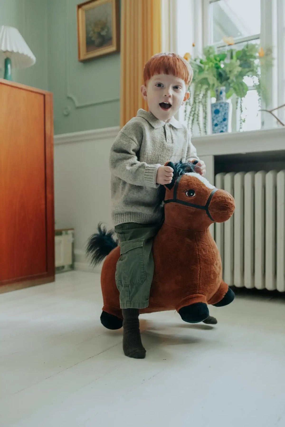 KREA Pomppueläin Hevonen Ruskea Lajitelma