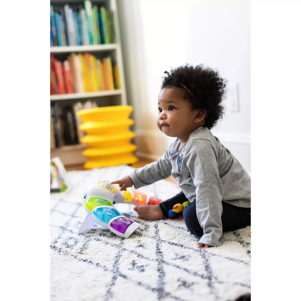 Baby Einstein Glow & Discover Light Bar Masuhetki Aktiviteettilelu (Englanti)