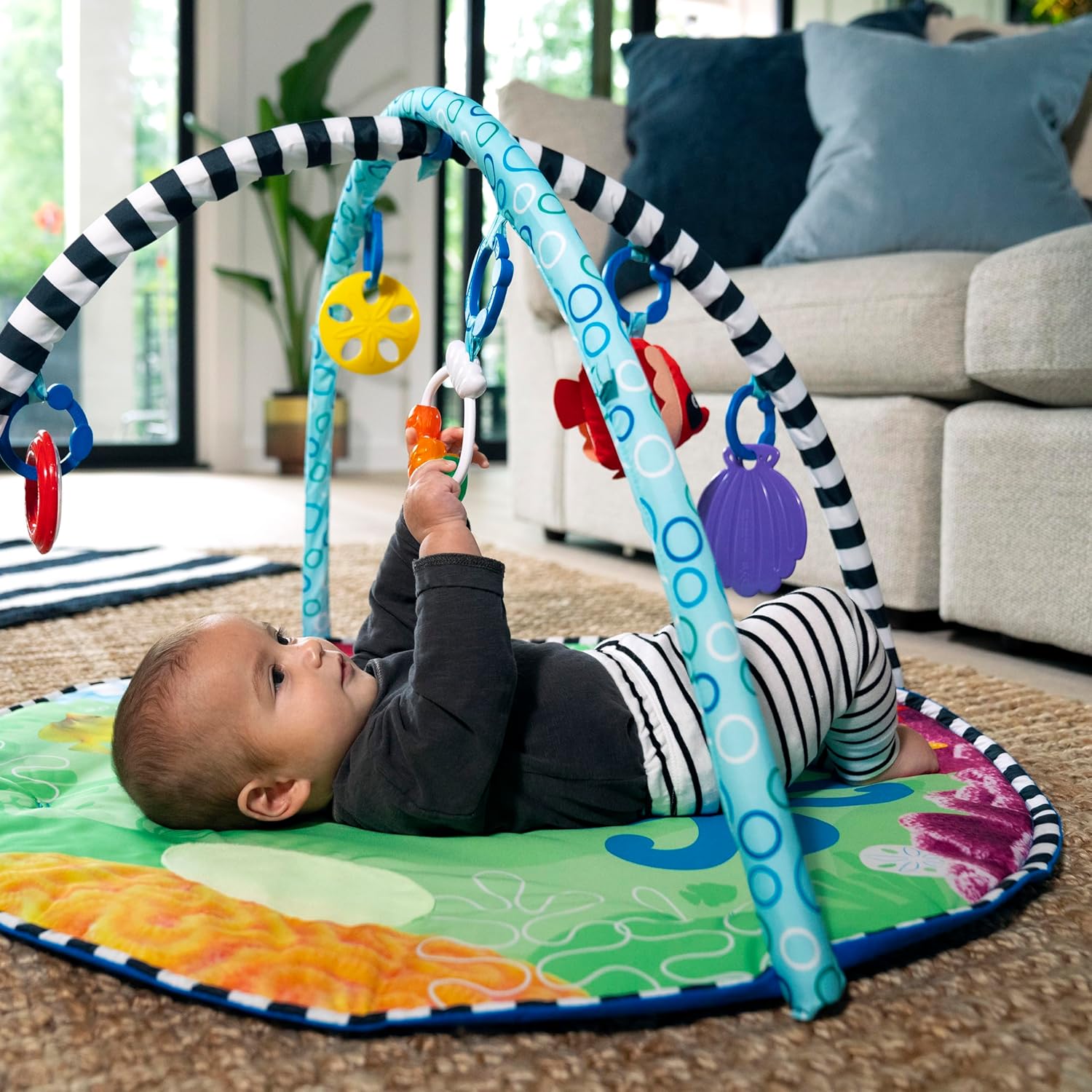 Baby Einstein Sea Floor Explorers 2-in-1 Aktiviteettimatto Vauvajumppa ja Vesimatto