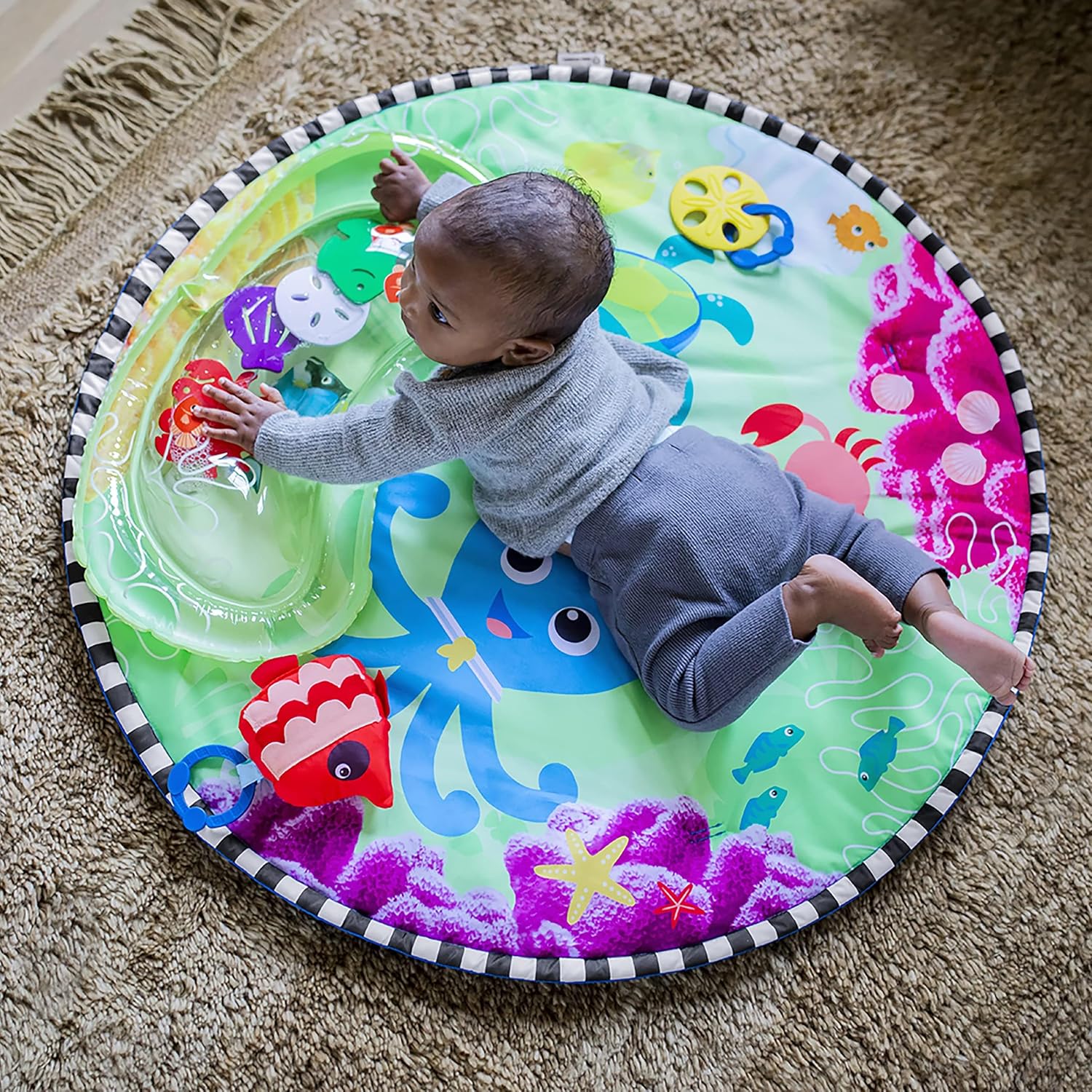 Baby Einstein Sea Floor Explorers 2-in-1 Aktiviteettimatto Vauvajumppa ja Vesimatto