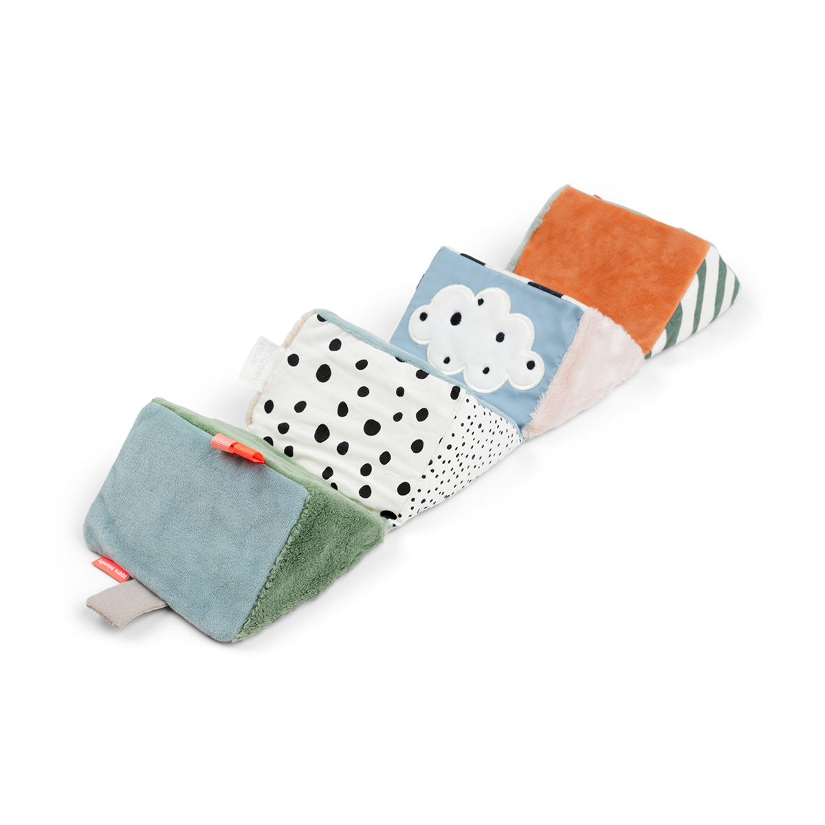 Done by Deer Avattava Puuhakuutio