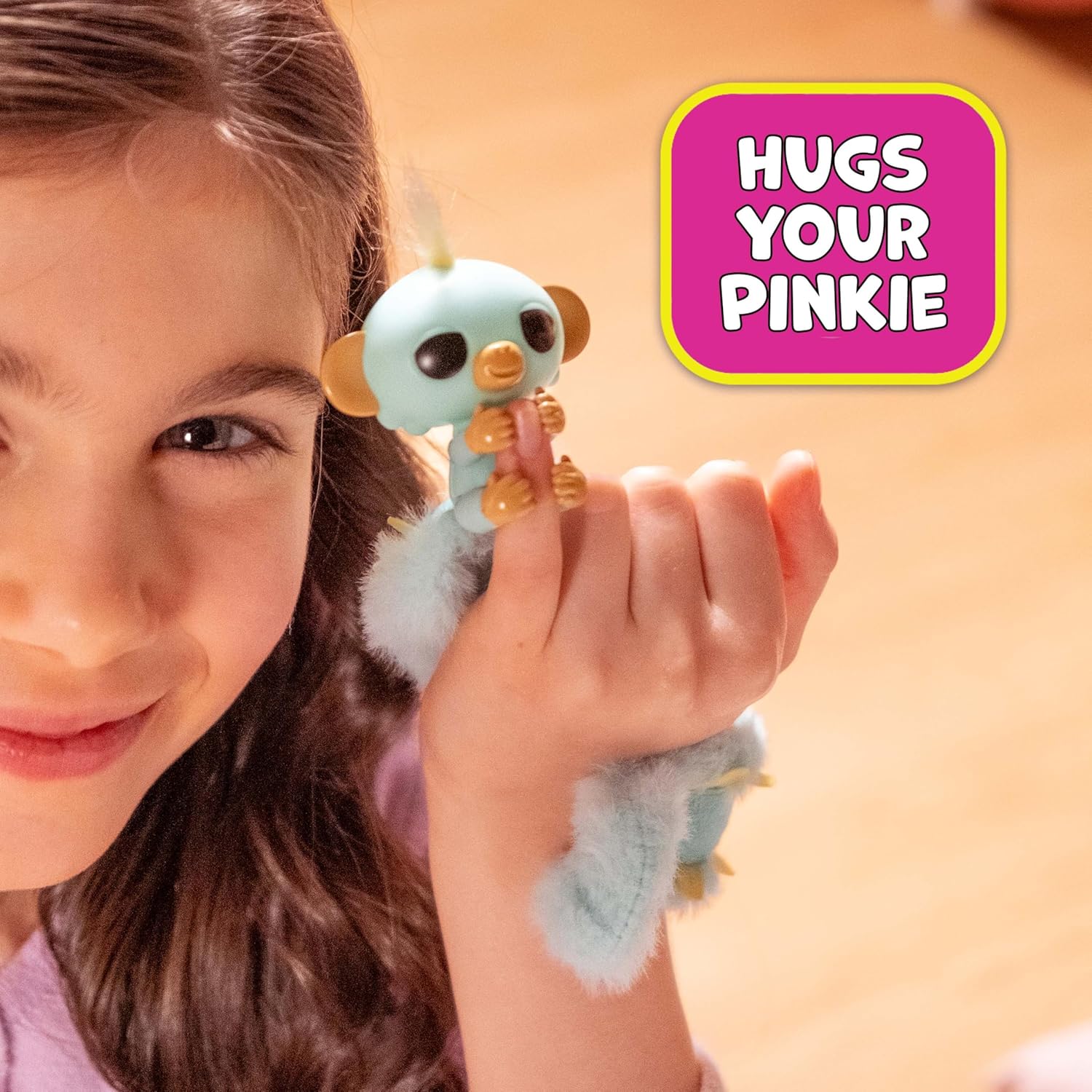 Fingerlings Pinkies Interaktiivinen Yllätyshahmo
