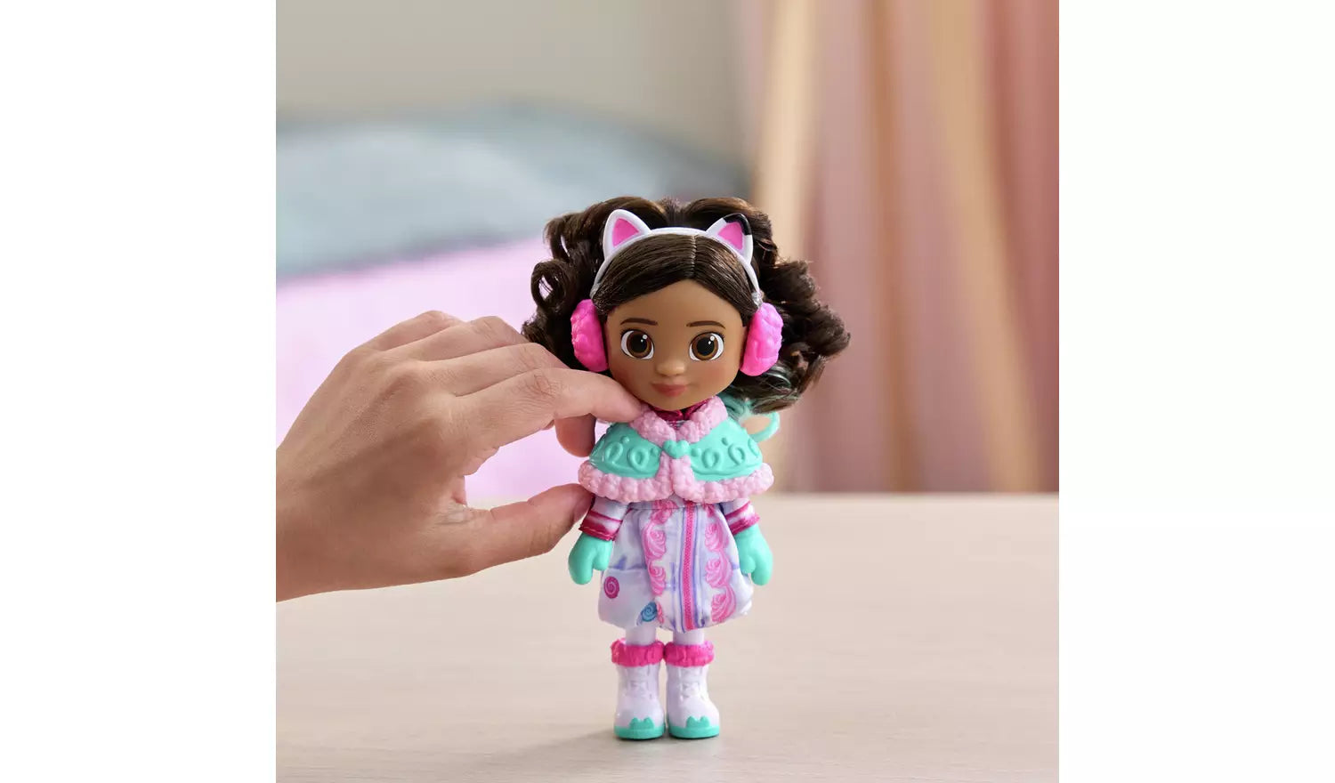 Gabby's Dollhouse Movie 15 cm Snow Sweet Gabby Nukke