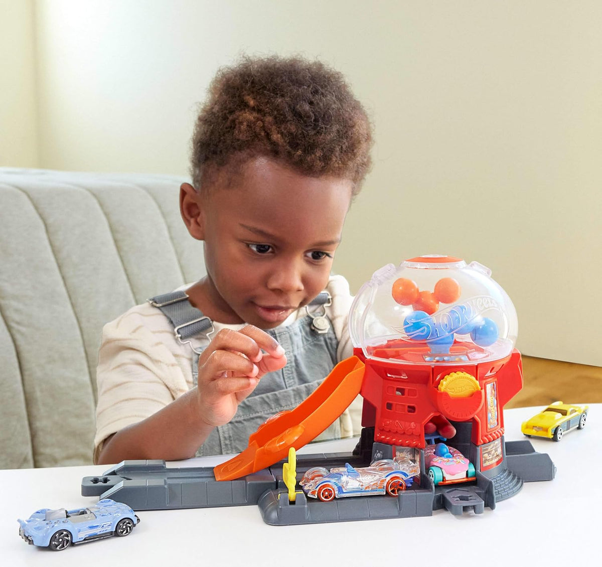 Hot Wheels Downtown Candy Shop Autorata