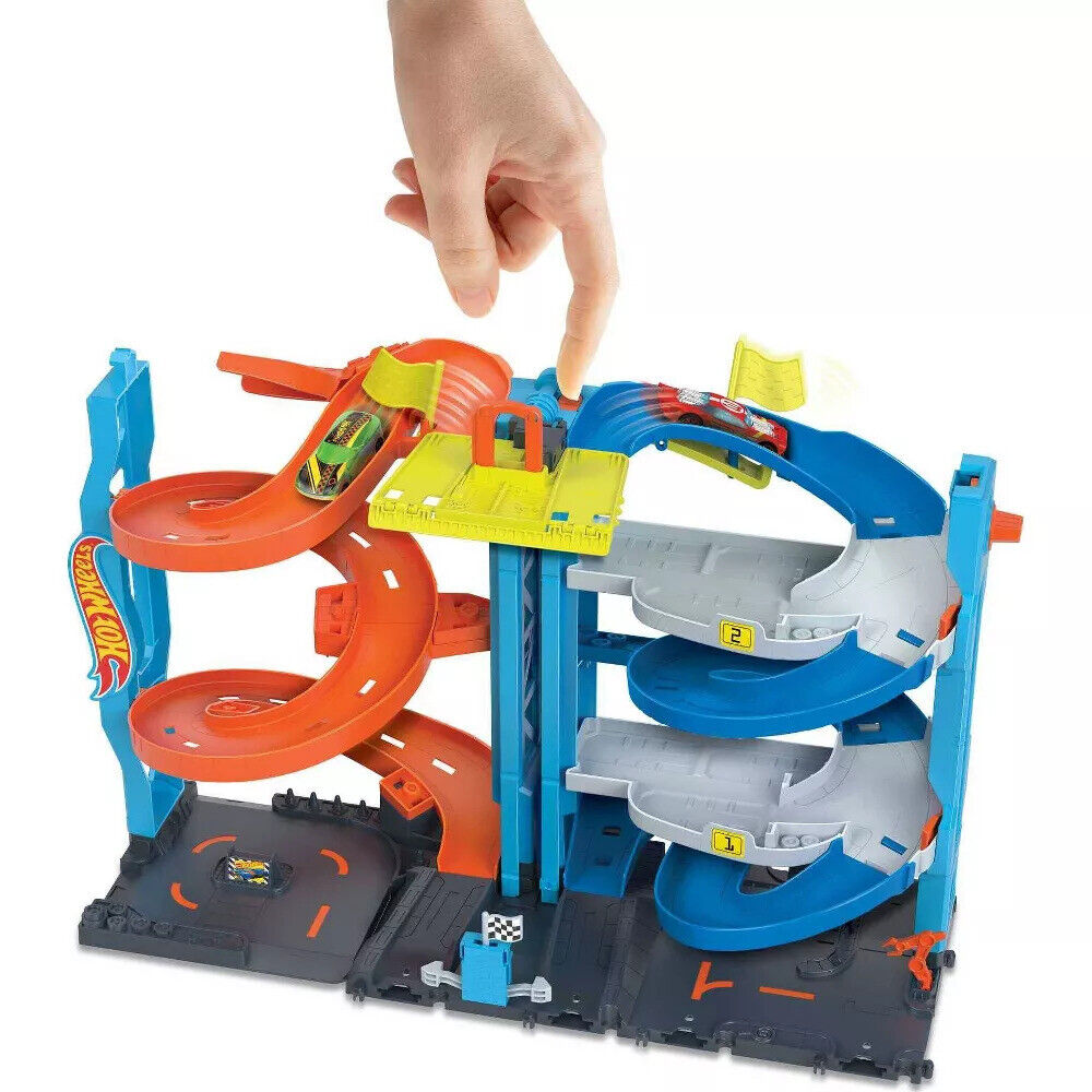 Hot Wheels Transforming Race Tower Leikkisetti