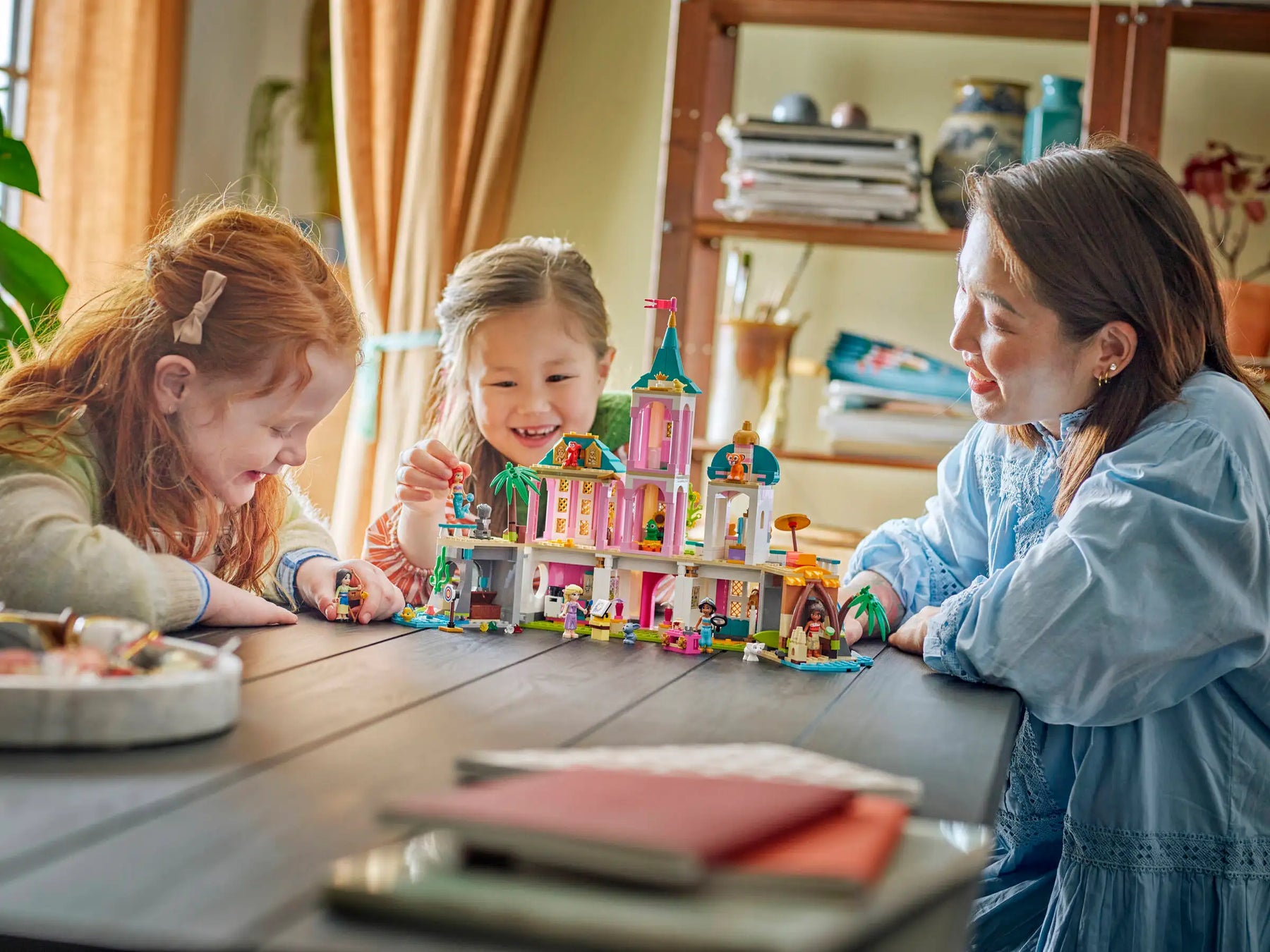 LEGO Disney 43267 Prinsessalinna ja Kuninkaalliset Lemmikit