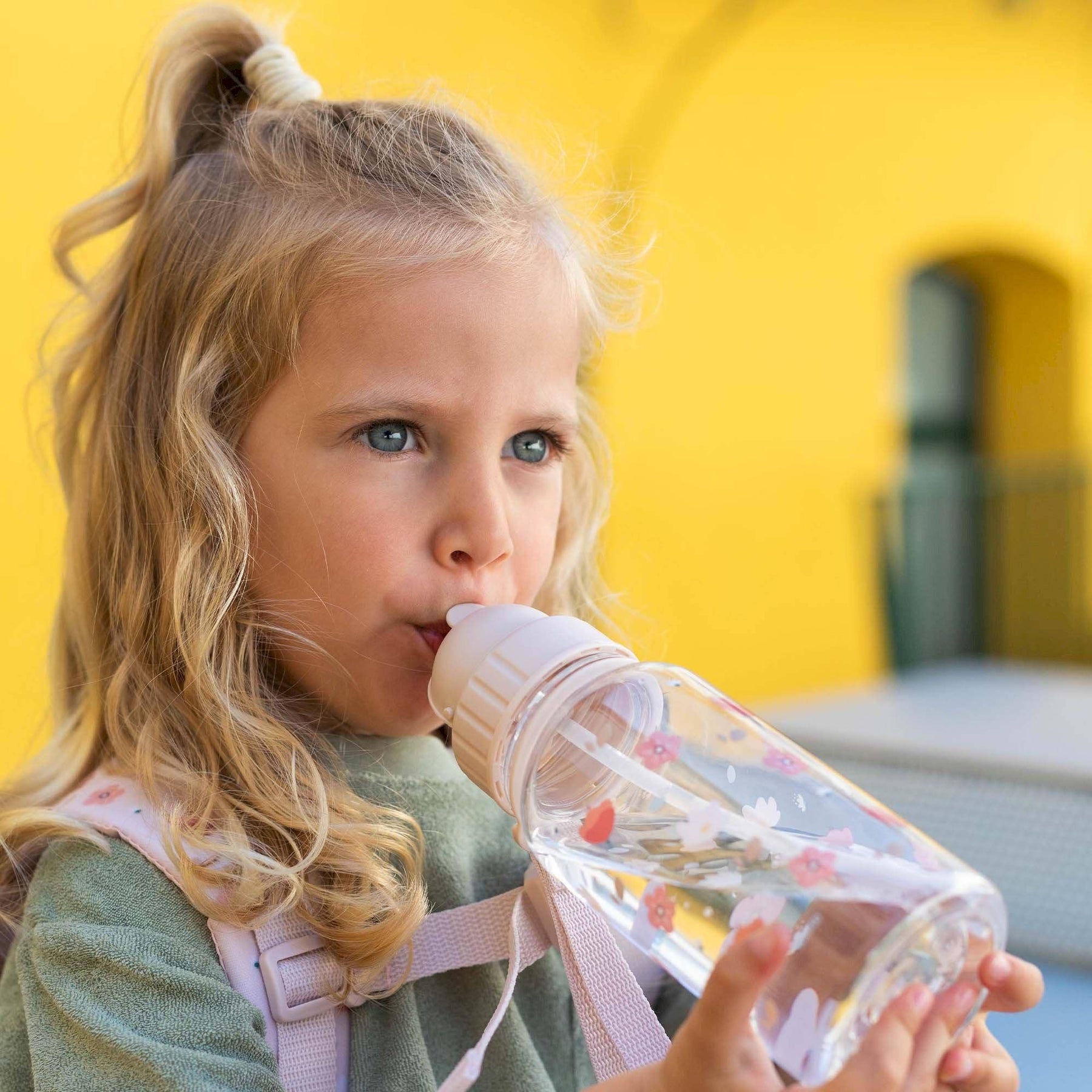 Lasten Juomapullo Little Garden