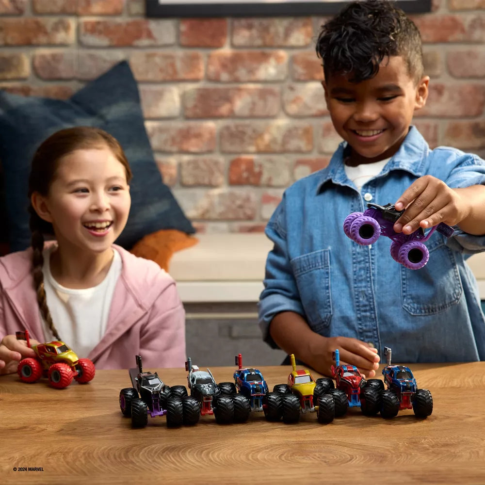 Monster Jam Marvel 1:64 Black Panther Monsteriauto