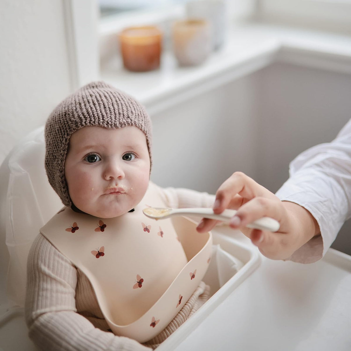 Mushie Silikoniset Lusikat 2-pack Puuteri/hiekka