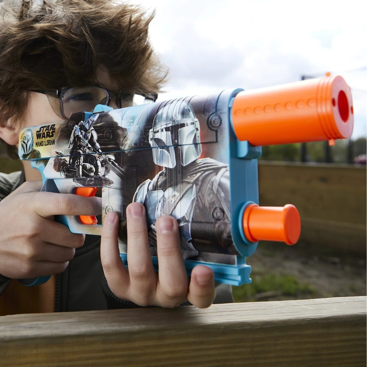 Nerf Star Wars the Mandalorian Ase sekä 8 Ammusta