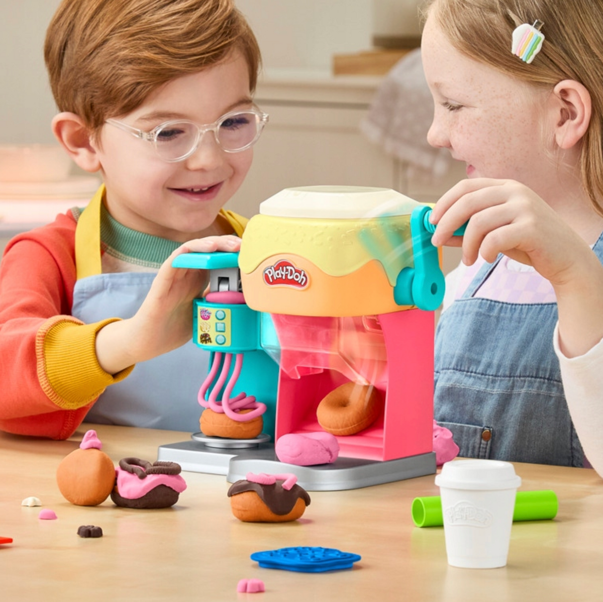 Play-Doh Muovailuvaha Leikkisetti Donitsileipomo