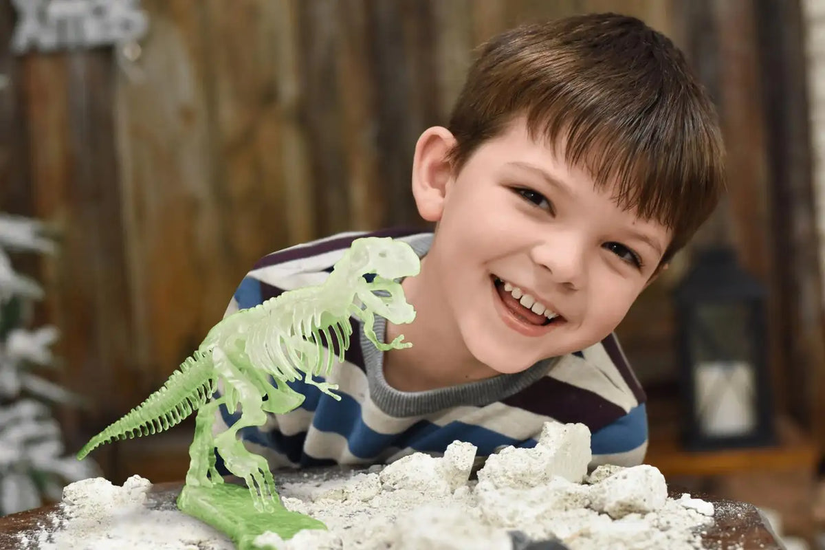 Science4You Tyrannosaurus Rex Glow In The Dark Tiedesetti
