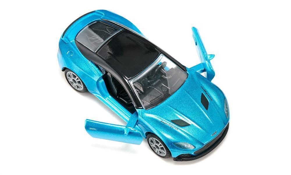 Siku 1582 Pikkuauto Aston Martin DBS Superleggera