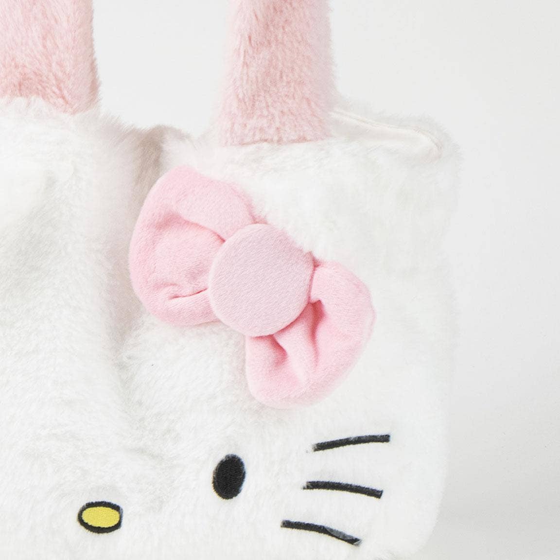 Hello Kitty Pehmolaukku