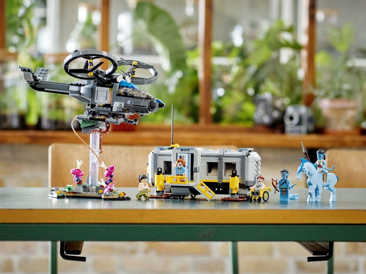 LEGO Avatar 75573 Leijuvat Vuoret: Kohde 26 ja RDA Samson