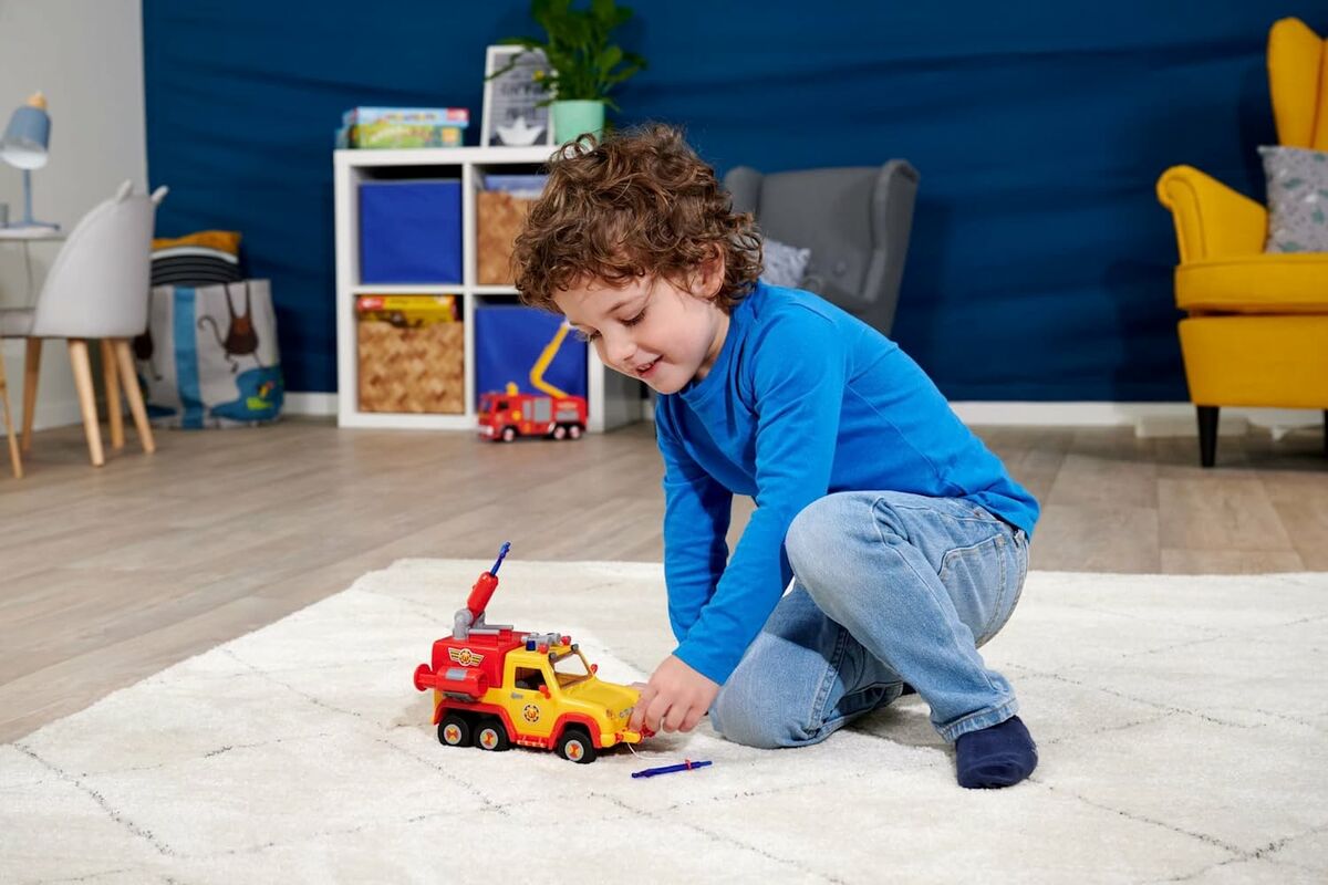 Palomies Sami Venus 2.0 sekä Hahmo