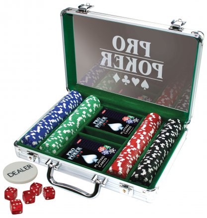 Pro Poker Pokerisalkku 200 pelinapilla