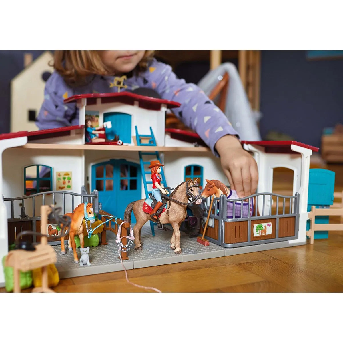 Schleich 42567 Lakeside Riding Center/Ratsastuskeskus