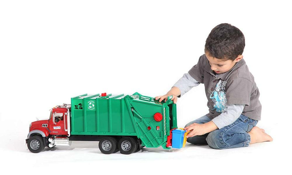 Bruder 02812 MACK Granite Jäteauto