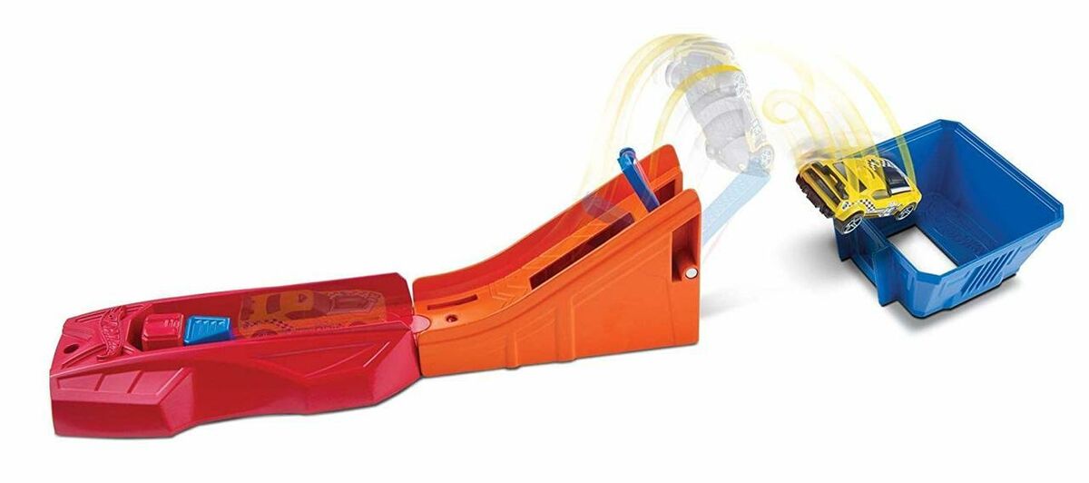 Hot Wheels Classic Stunt Set Flip Ripper