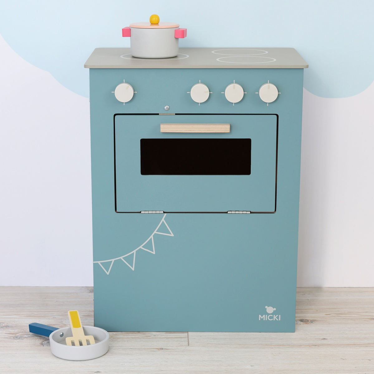 puinen leikkikeittiö