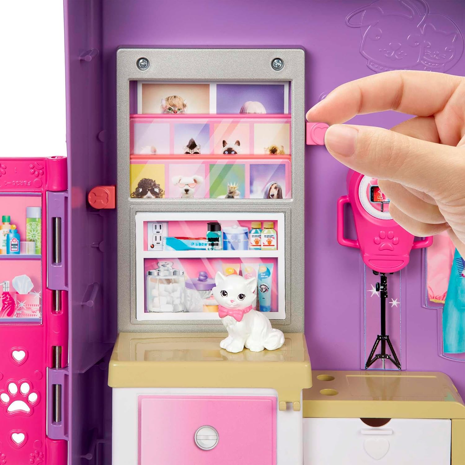 Barbie Lemmikkihoitola Leikkisetti