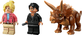 Lego Jurassic World 76959 Triceratopsia Tutkimassa