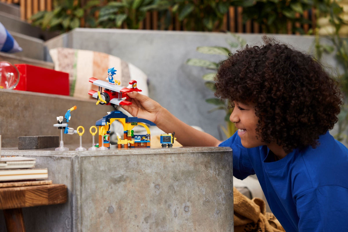 LEGO Sonic 76991 Tailsin Työpaja Ja Tornado Lentokone