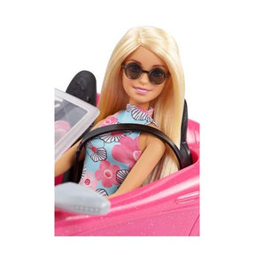 Barbie Auto sekä Barbie