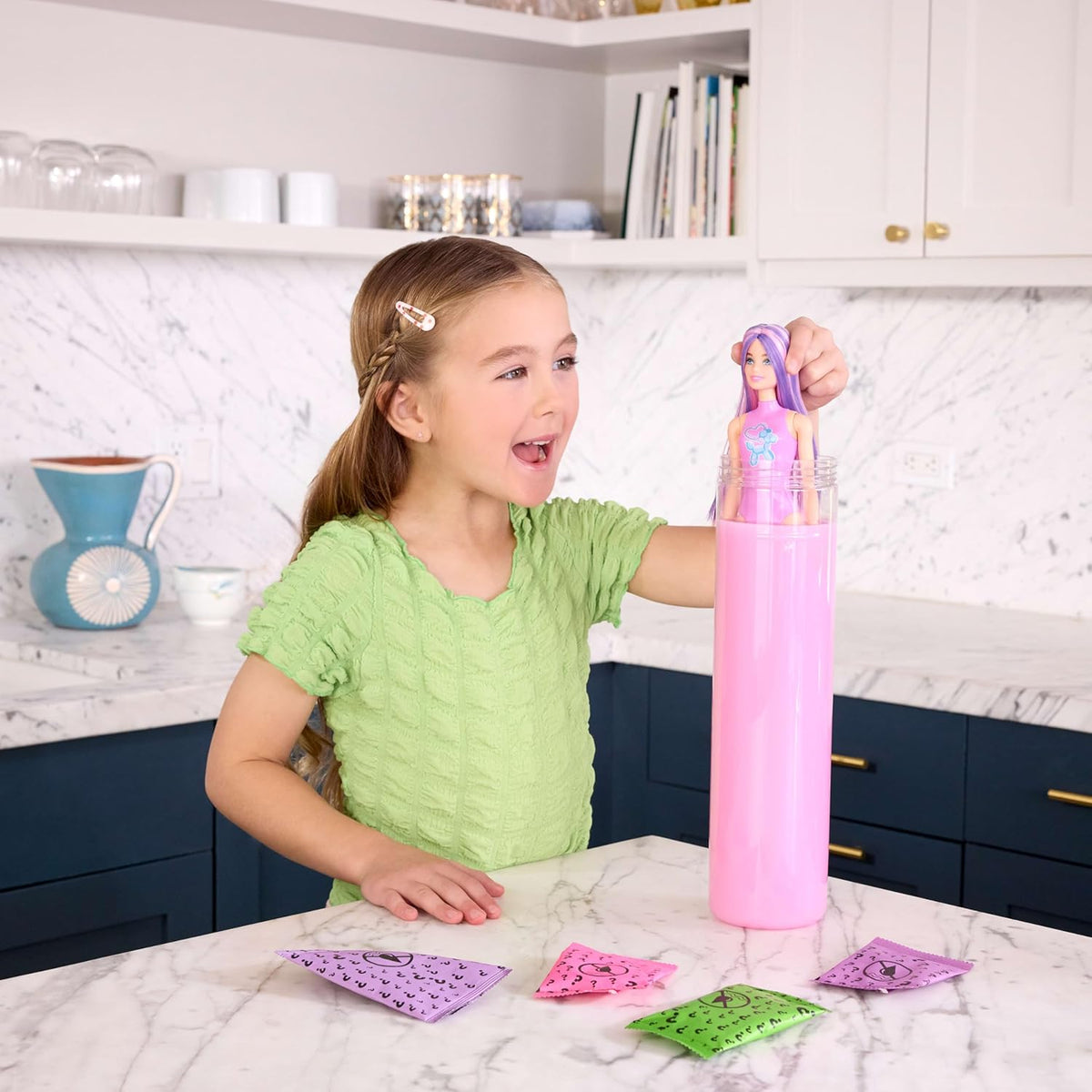 Barbie Color Reveal Balloon Animal Series