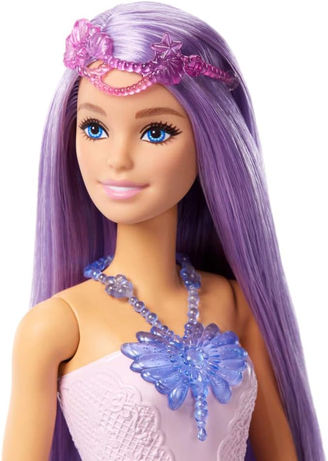 Barbie Fantasy Fashion Setti Nukke Ja Asusteet