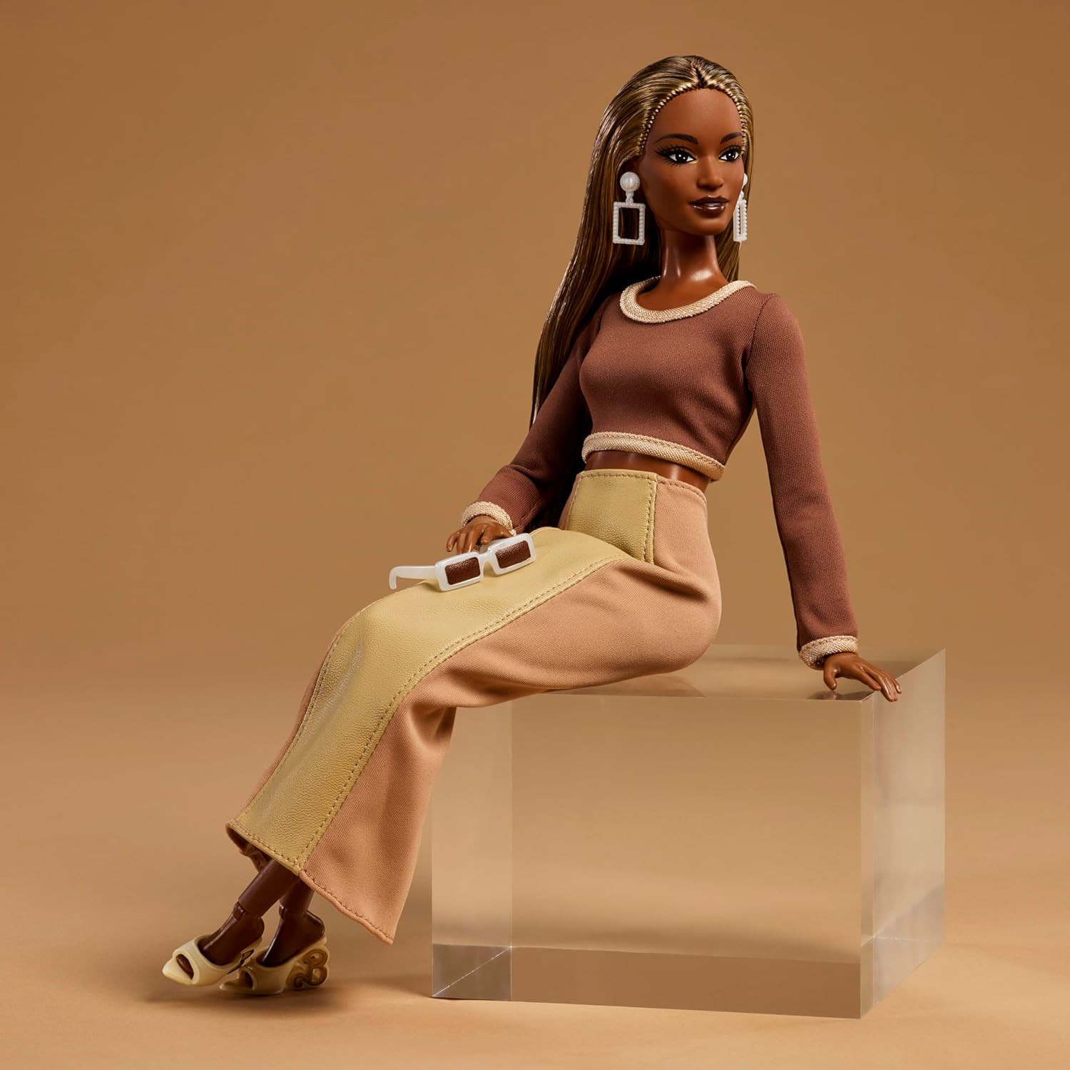 Barbie You Create Basics Neutral Kit #002