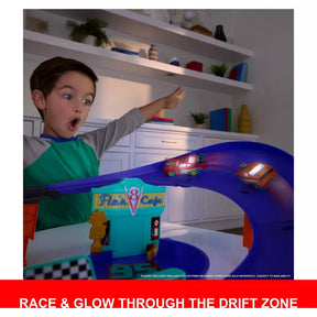 Cars Light Up Lightning McQueen Celebration Raceway Cars Autorata