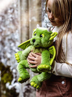 Charlie Bears Gargoyle/Fantasiahahmo Spires Pehmolelu 30cm