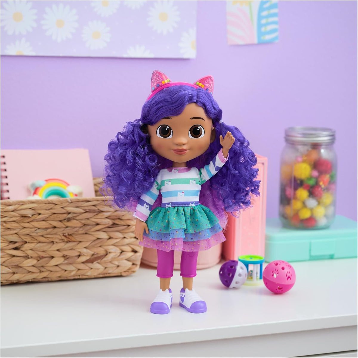 Gabby's Dollhouse Sing & Celebrate Gabby Girl -Nukke 33 cm Äänillä 