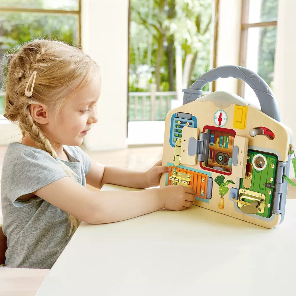 Hape Talo Puuhalauta/Aktiviteettilauta Busyboard
