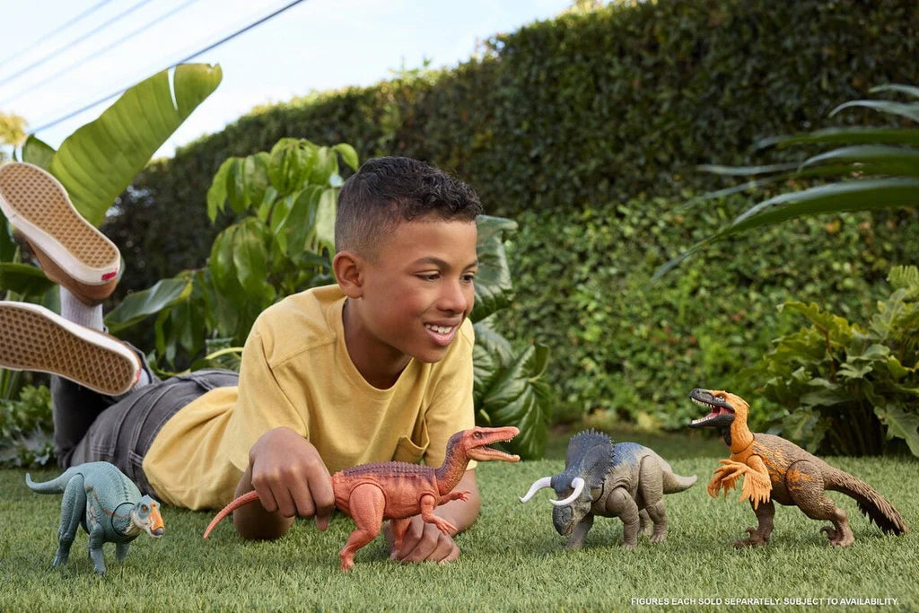 Jurassic World Rebirth Wild Roar Maiasaura