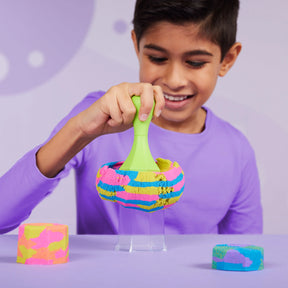 Kinetic Sand Squish N' Create Taikahiekka Leikkisetti