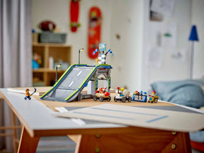 LEGO City 60460 Ei rajoja: Kilpa-autojen Ramppirata