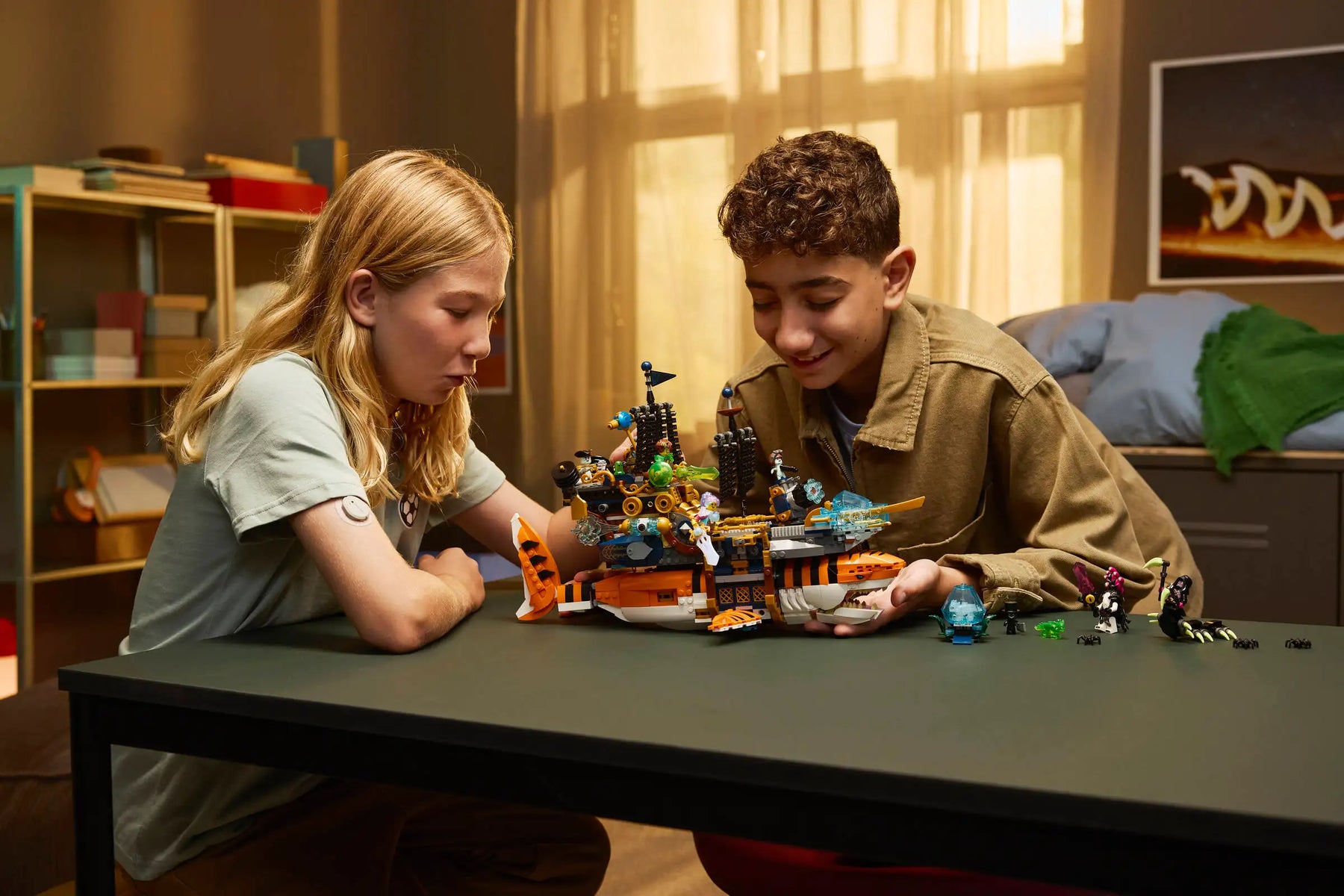 LEGO Dreamzzz 71515 Tiikerihaipanssarivaunu