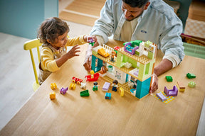 LEGO Duplo 10470 Nykyaikainen Omakotitalo ja Hahmot 3in1