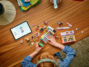 LEGO Friends 42653 Musiikkikauppa ja Asunto