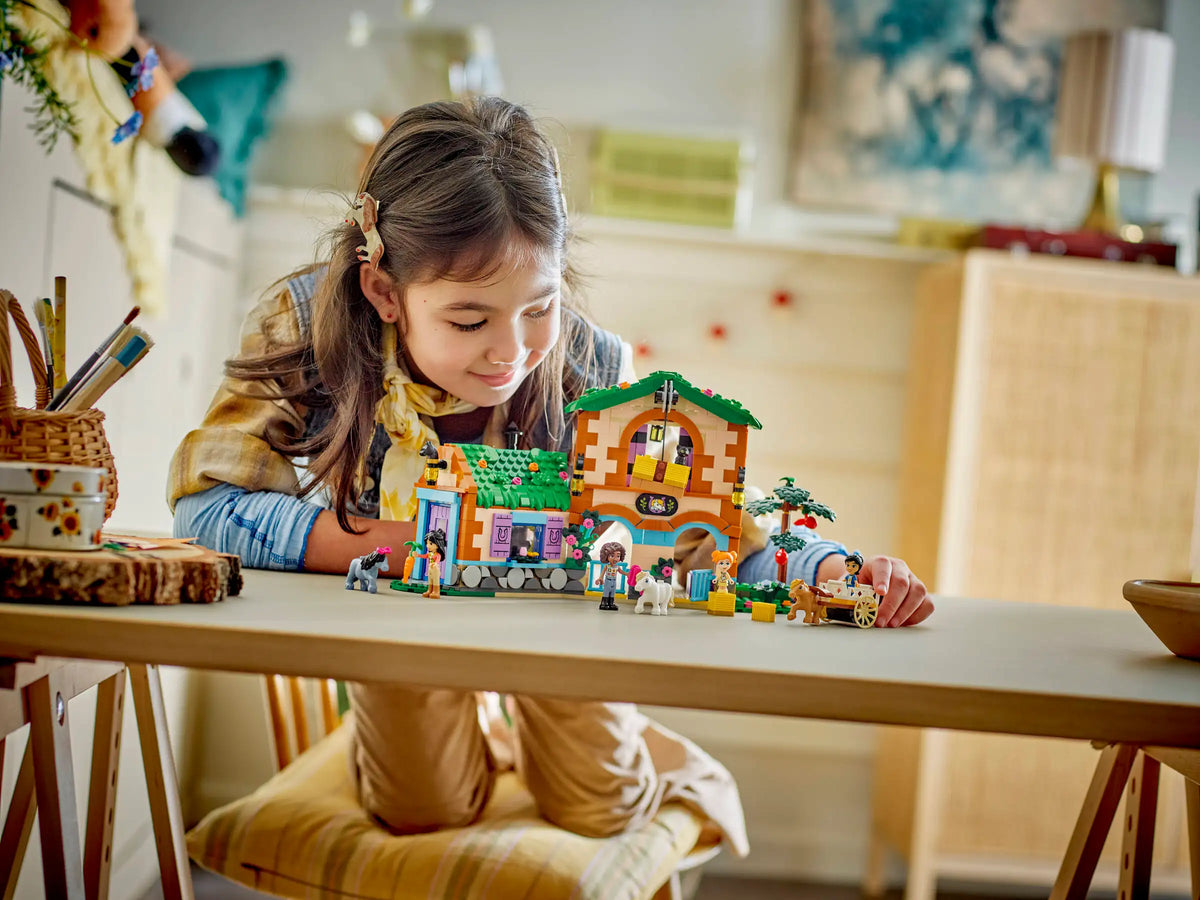 LEGO Friends 42654 Maatilan Ponitalli