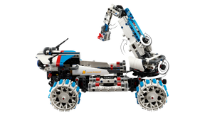 LEGO Technic 42211 Lunar Outpost™ Avaruusmönkijä